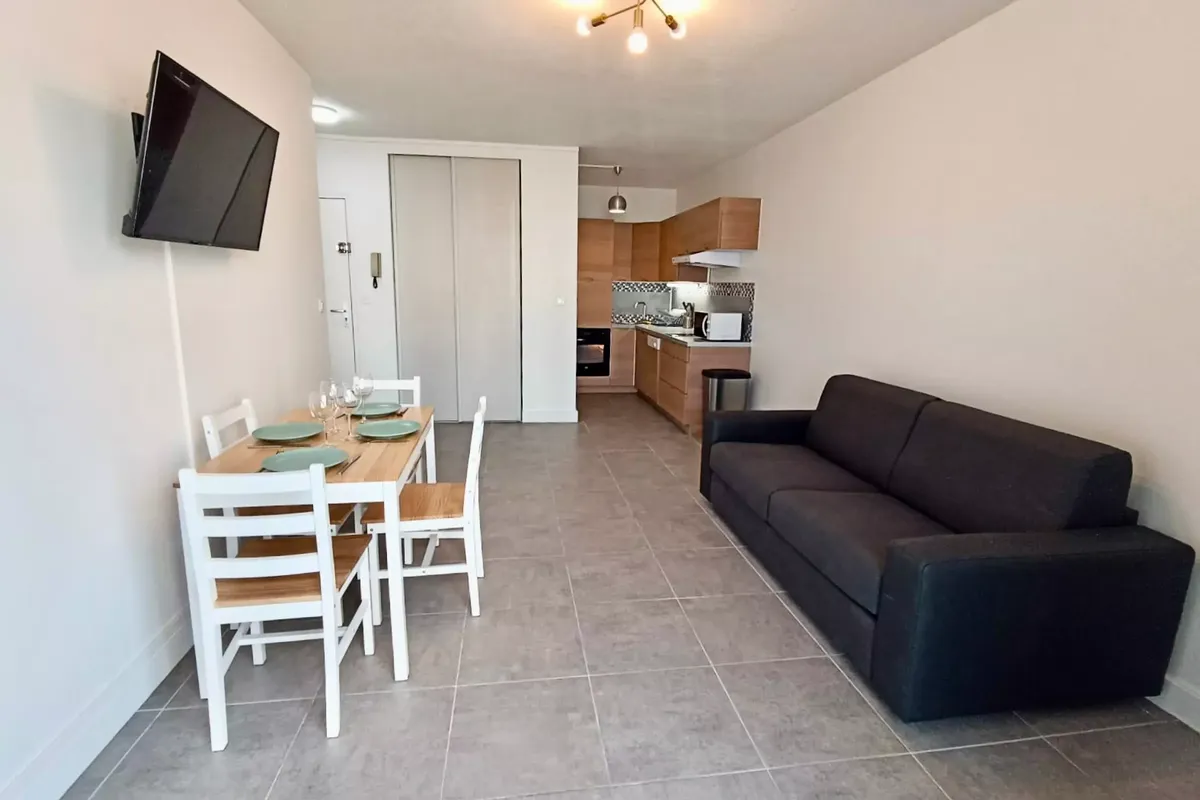 2 Pièces 4 Personnes