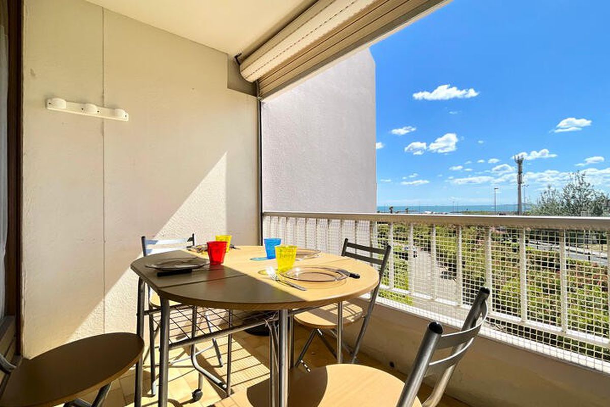 1 Pièce 4 Personnes