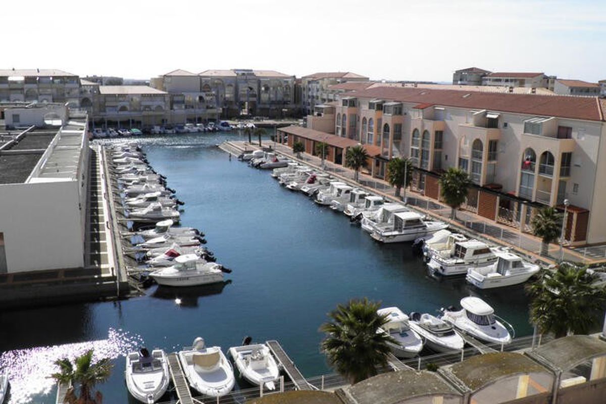 2 Pièces 5 Personnes