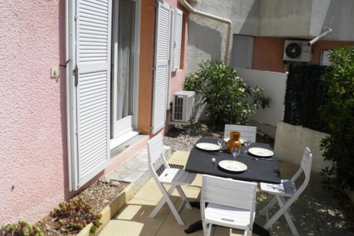 2 Pièces 6 Personnes