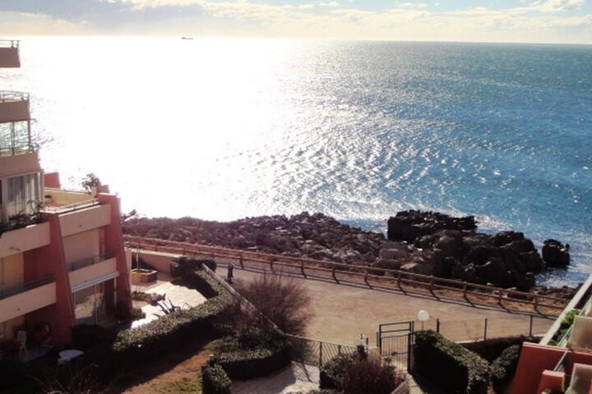 2 Pièces 6 Personnes