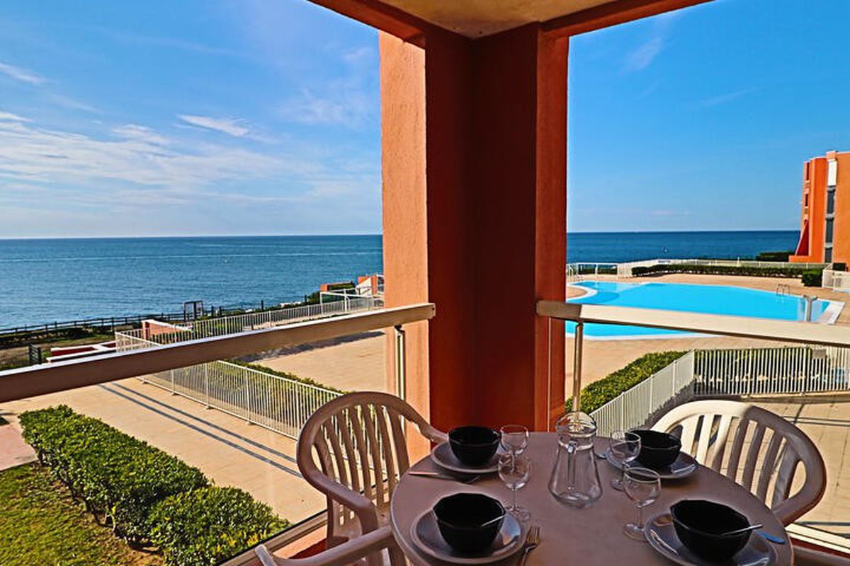 1 Pièce 4 Personnes