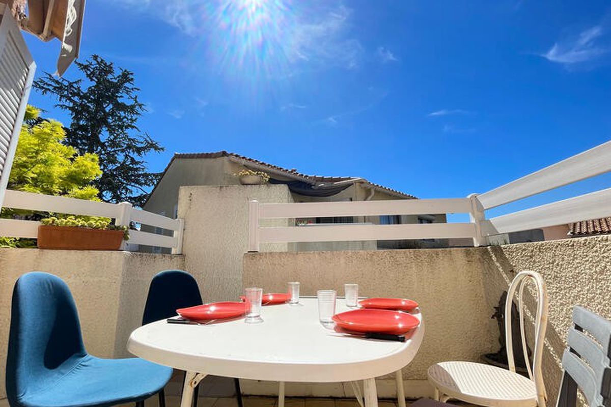 2 Pièces 4 Personnes