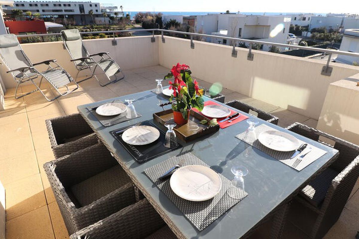 3 Pièces 6 Personnes