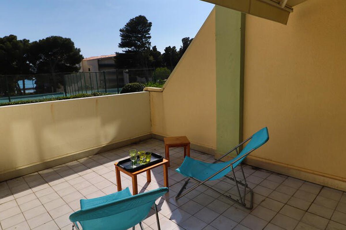 2 Pièces 6 Personnes