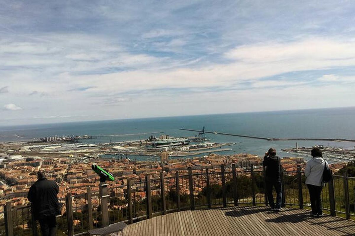 2 Pièces 6 Personnes