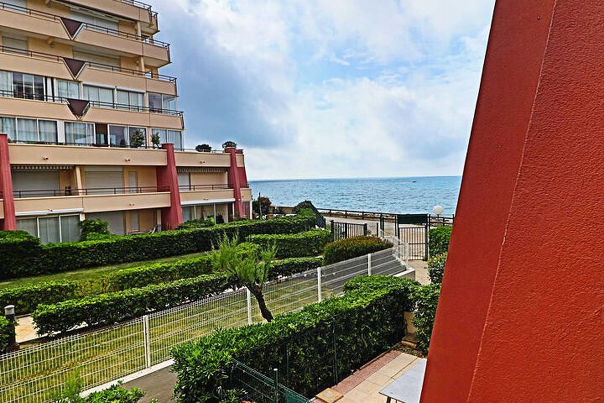 1 Pièce 4 Personnes