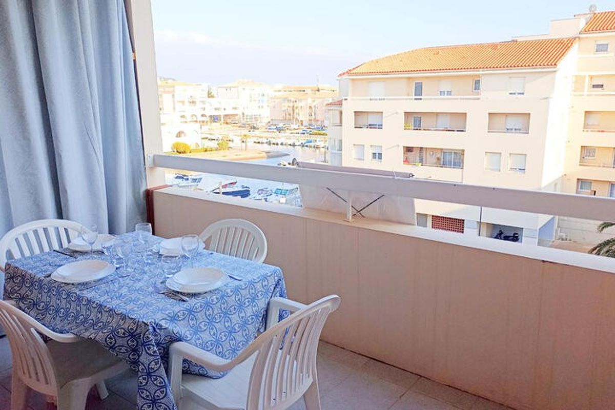 2 Pièces 6 Personnes