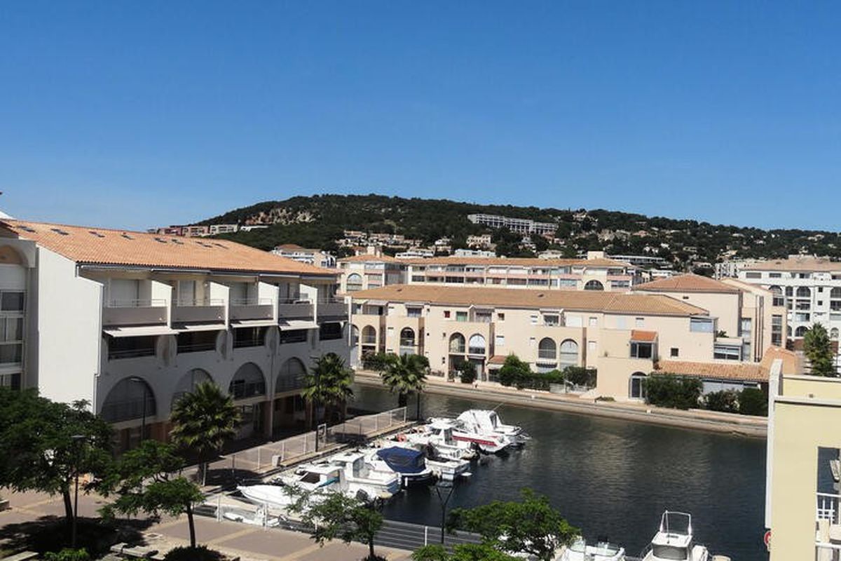 2 Pièces 4 Personnes