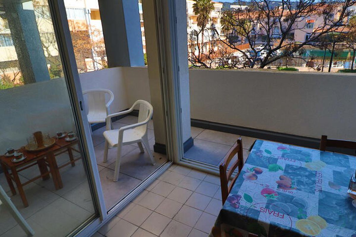 2 Pièces 4 Personnes