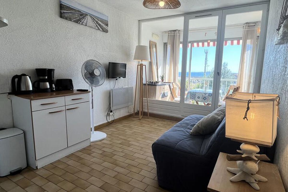 1 Pièce 4 Personnes