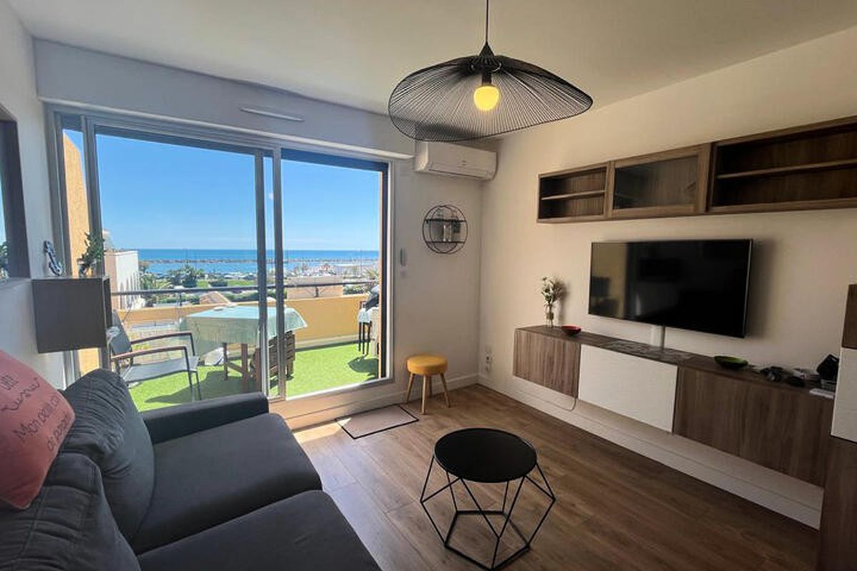 1 Pièce 4 Personnes