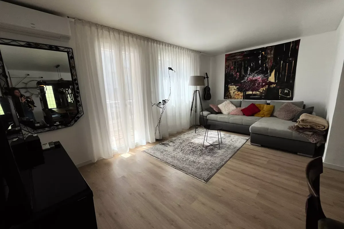 2 Pièces 4 Personnes