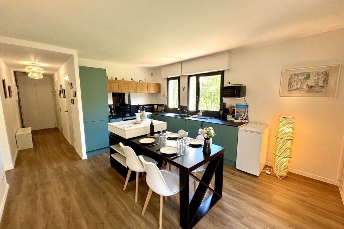 Appartement Type 4 - jusqu'à  6 personnes - SIX FOURS LES PLAGES - Les jardins de mediterrannee