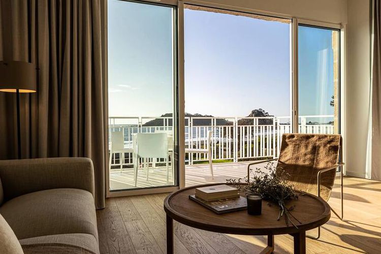 PORS-MABO T3 · Luxury 2 Bedroom Apartment with Sea