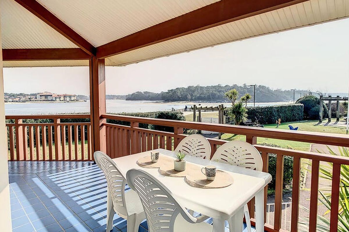 2 Pièces 4 Personnes