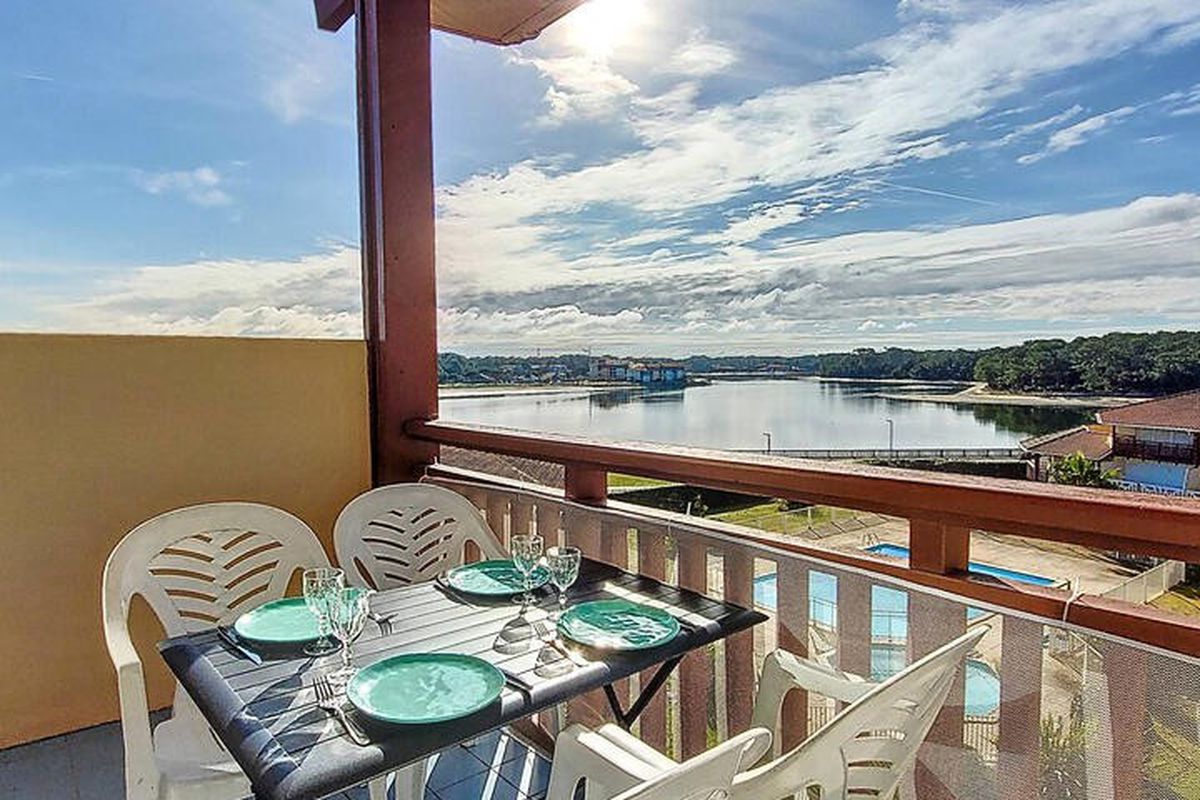 2 Pièces 4 Personnes