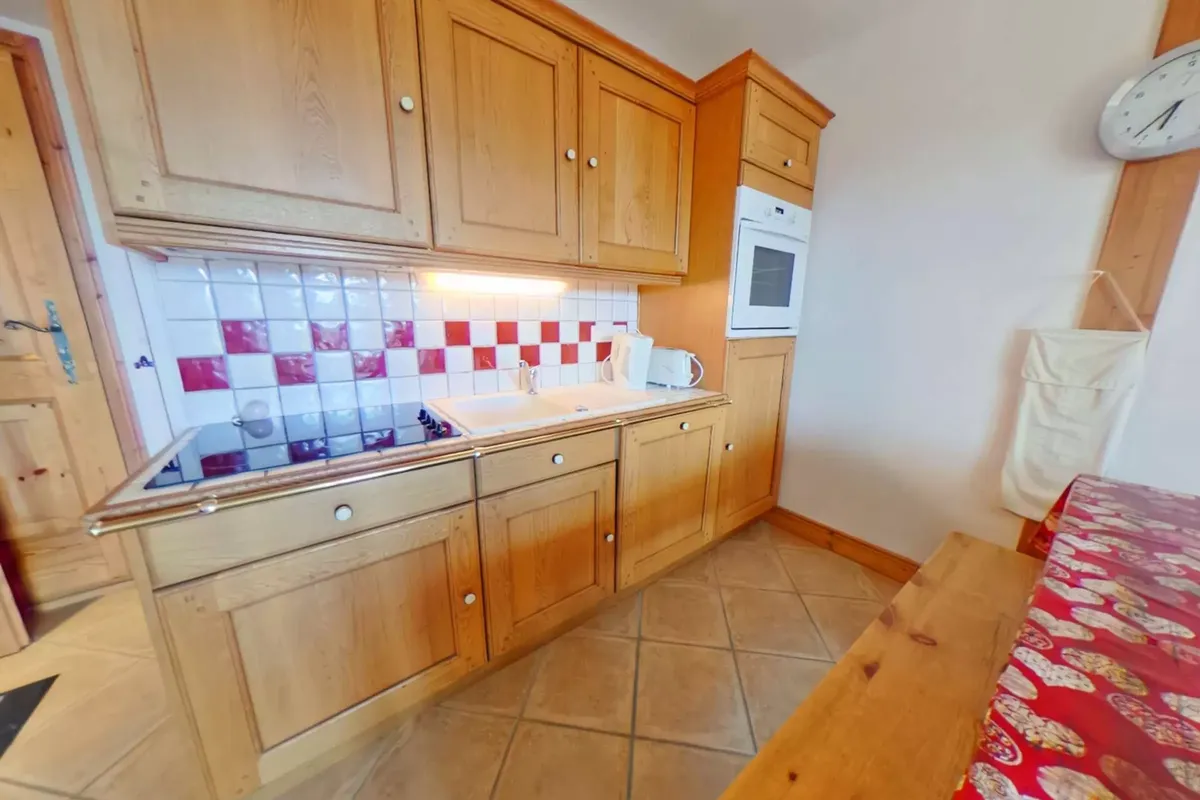 3 Pièces 6 Personnes