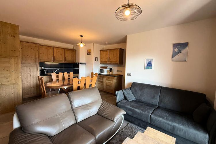 3 Pièces 6 Personnes