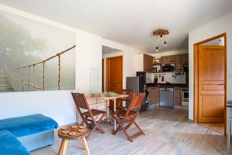 3 Pièces 4 Personnes