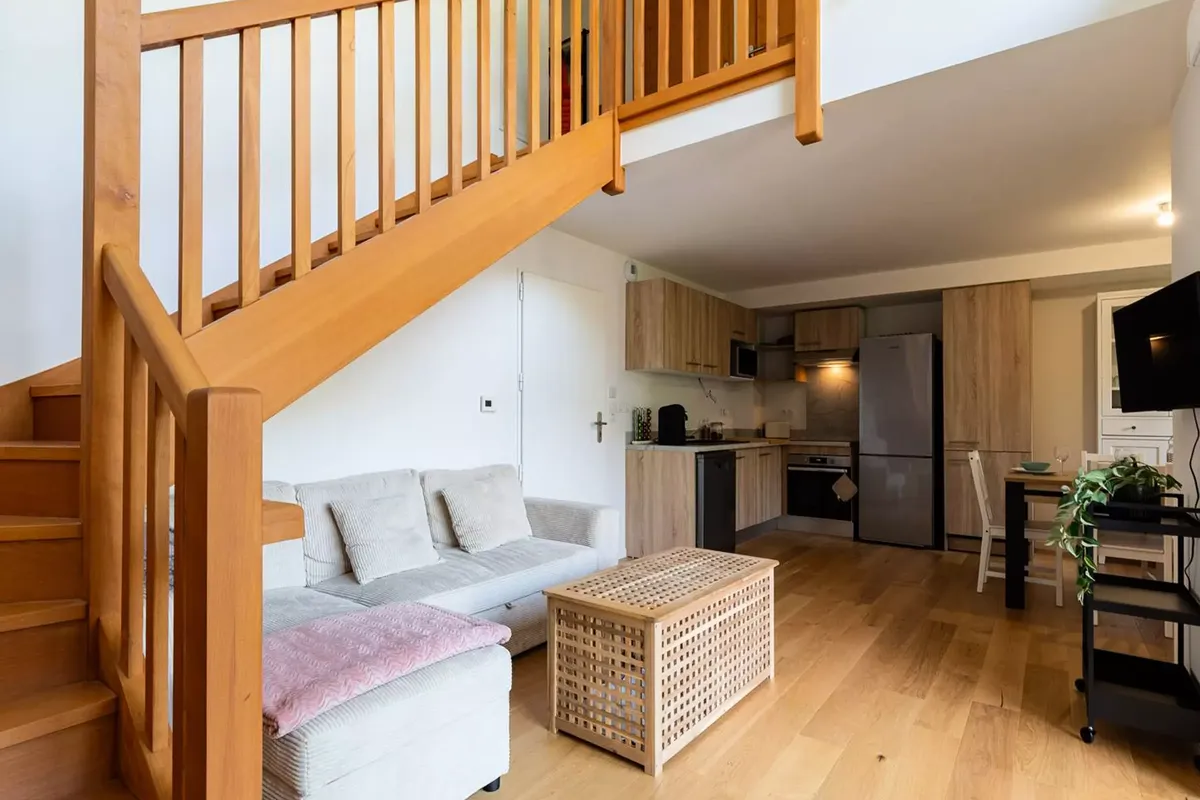 3 Pièces 8 Personnes