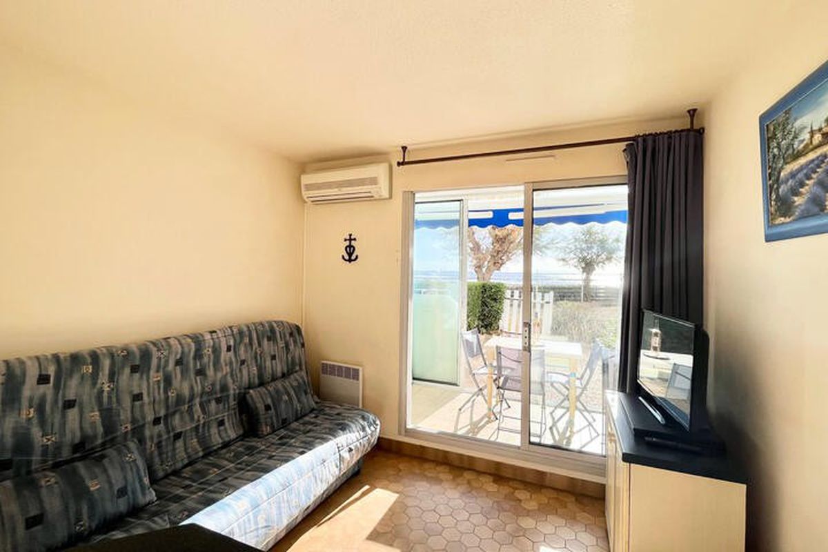 1 Pièce 4 Personnes