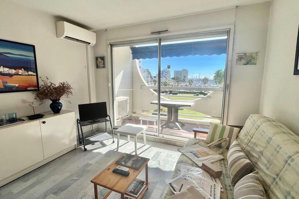 1 Pièce 4 Personnes