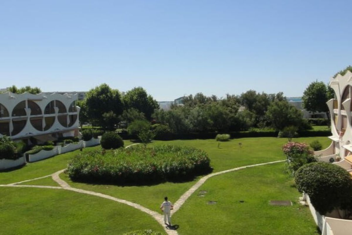 3 Pièces 6 Personnes