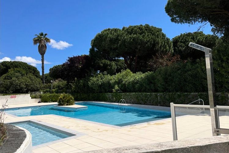 2 Pièces 4 Personnes