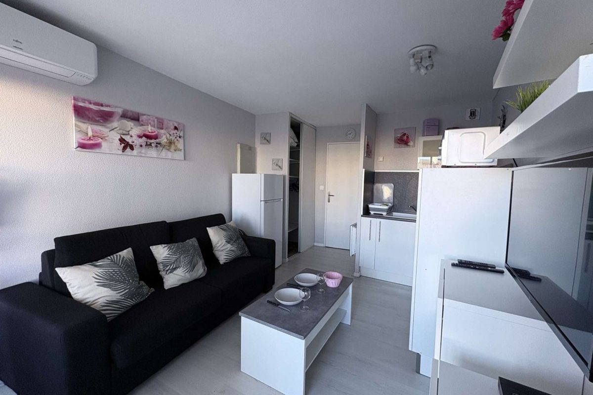 La Grande Motte Quartier Du Couchant (34) 3 persones  Max - Port jonathan 2