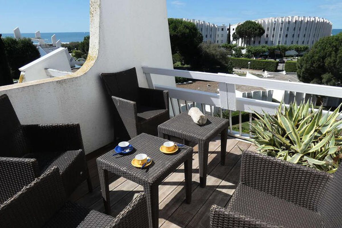 3 Pièces 6 Personnes