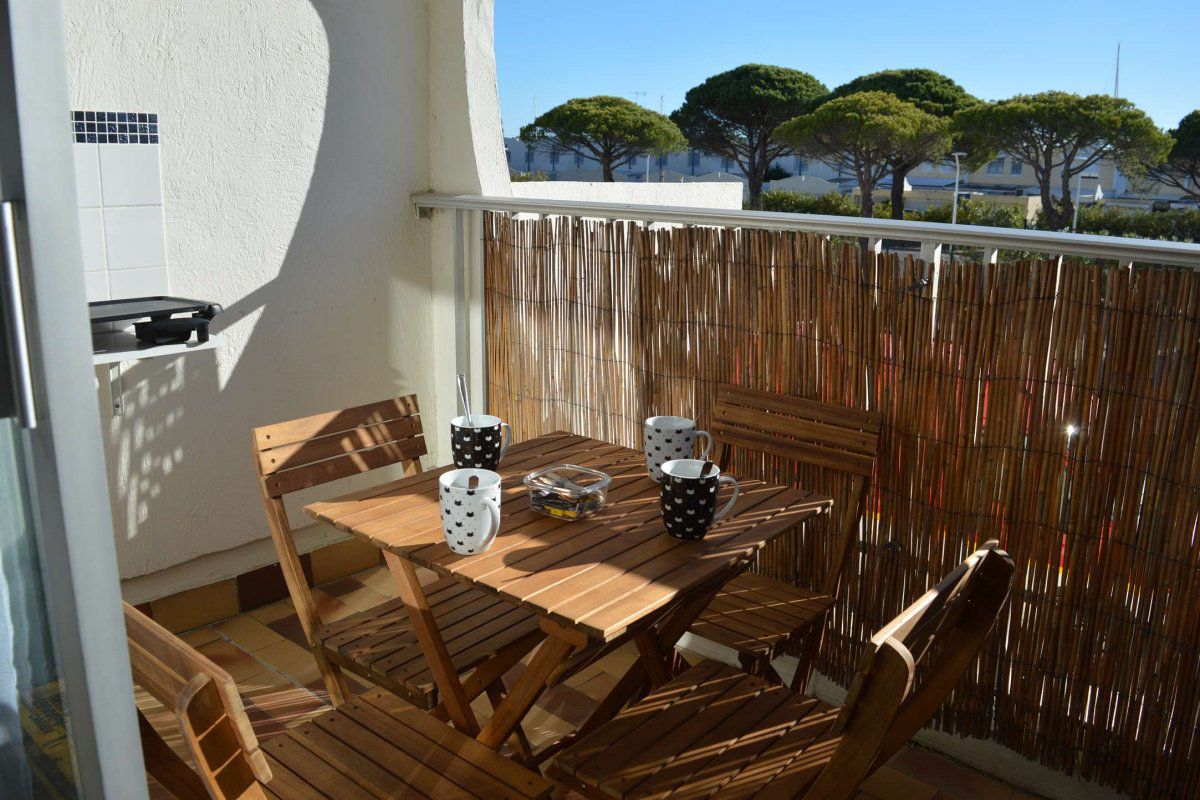 Appartement Studio cabine 4 couchages PORT CAMARGUE - La santa maria