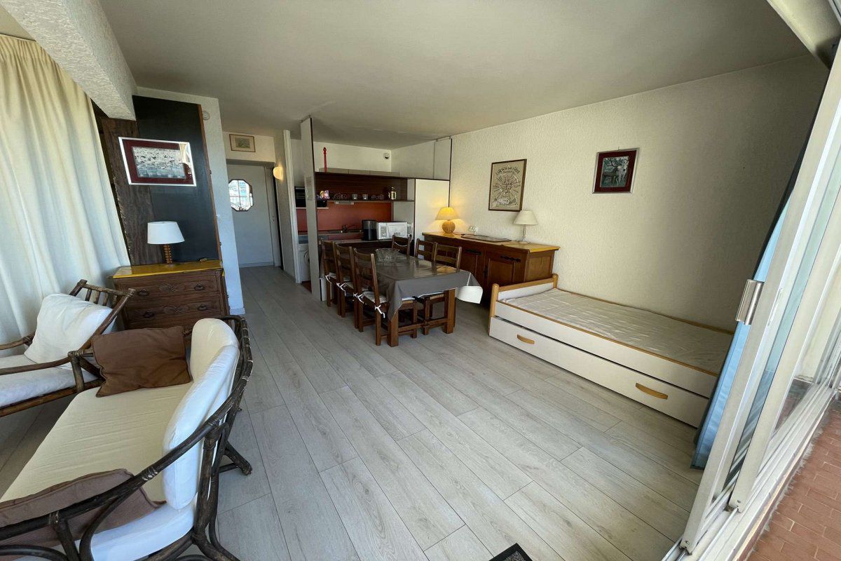 Appt Studio cabine Double 4 couchages PORT CAMARGUE - L'escale port