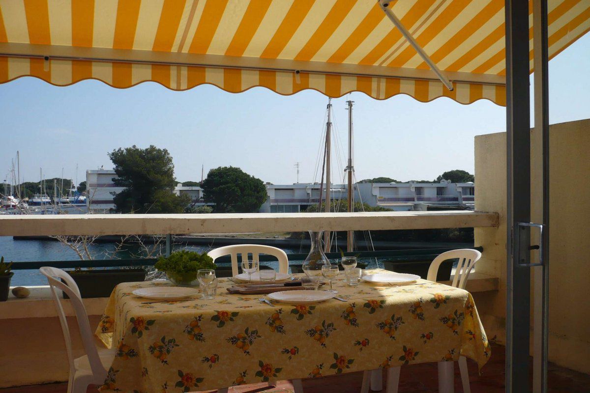 Appt Marina 3 pièces 4 couchages PORT CAMARGUE - Les marinas ulysse iv nord