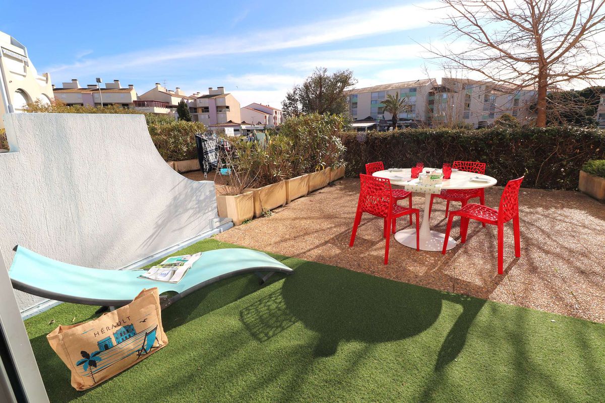 2 pièces grande terrasse climatisation parking - Floralies 2