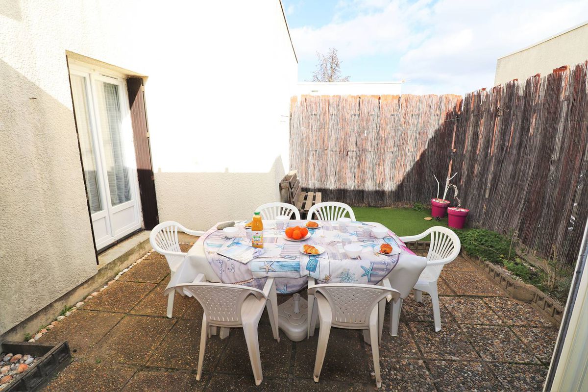 Maison 3 pièces 60M2 plain pied Patio parking privé - Le grau village