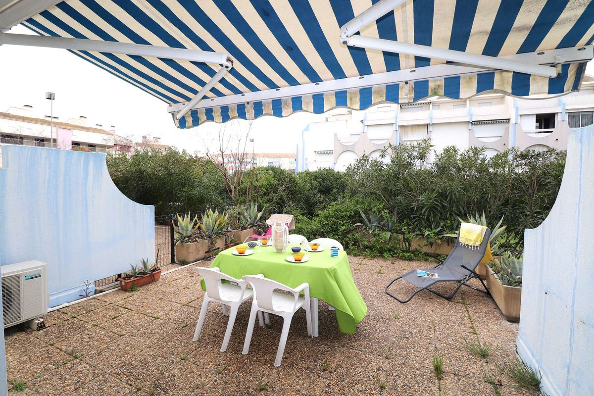 2 pièces cabine piscine clim loggia et terrasse - Floralies 2