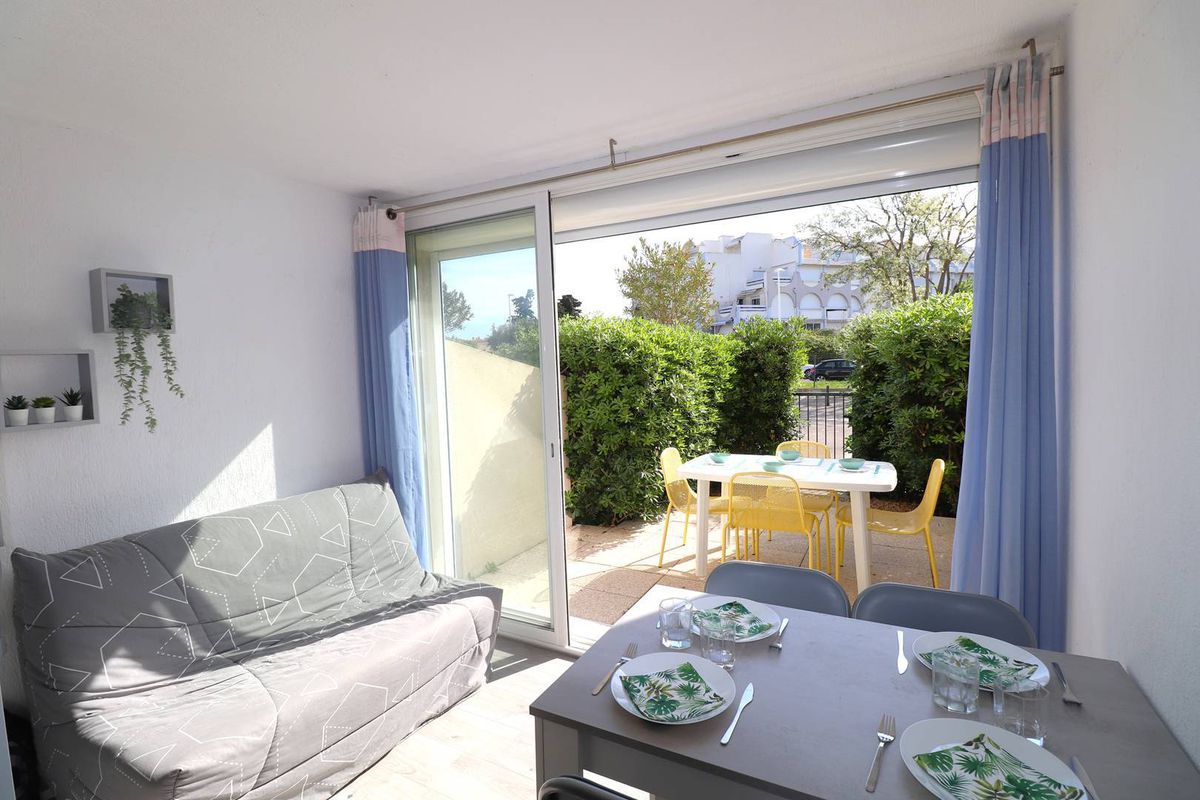 Studio Cabine 6 personnes terrasse et loggia parking - Floralies 1