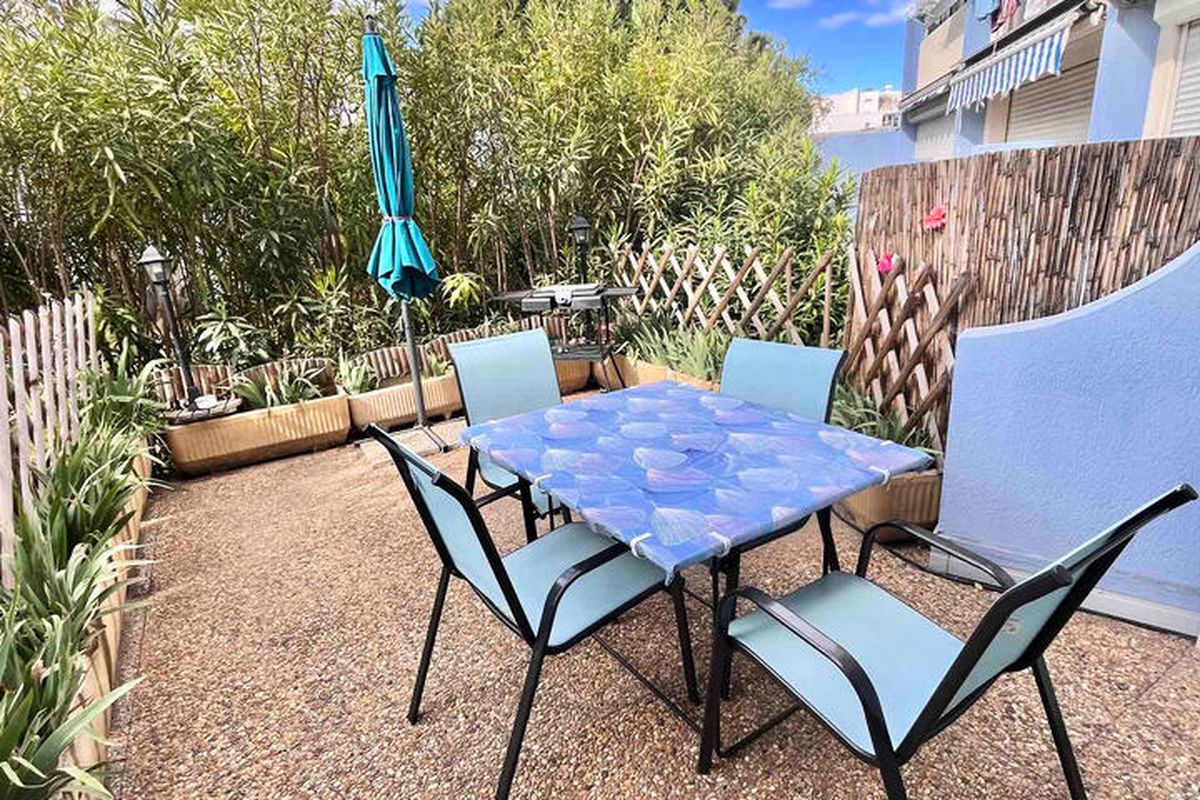 1 Pièce 4 Personnes