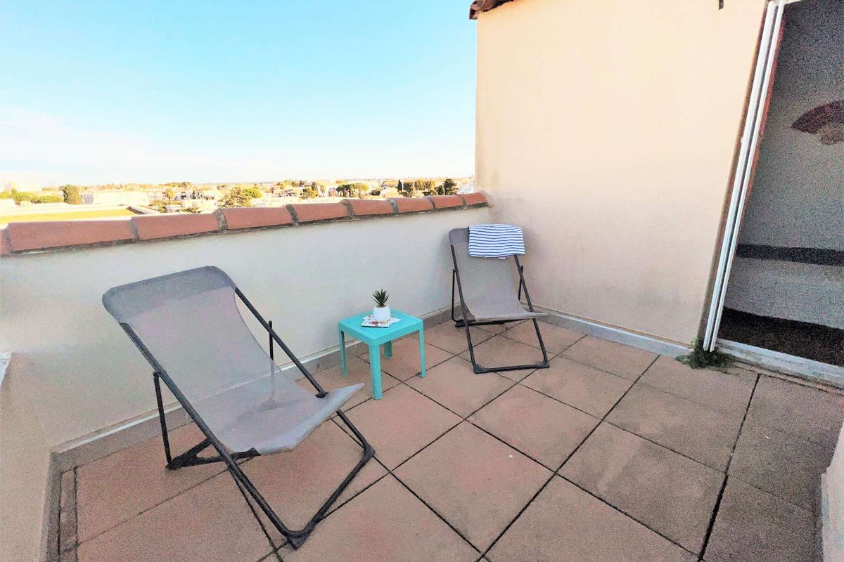 Duplex 2 pièces terrasse et solarium, parking - Floralies 1