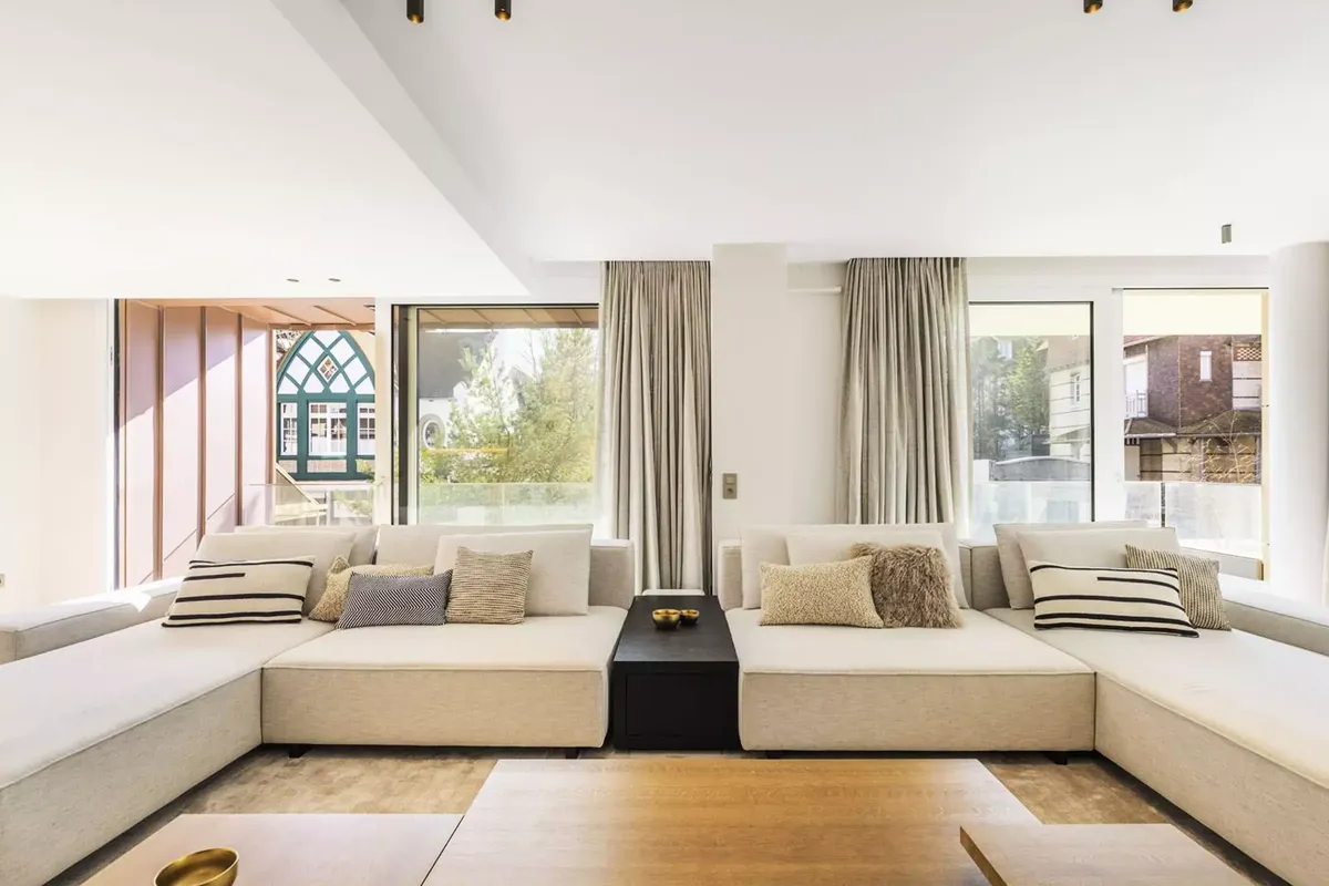 6 Pièces 12 Personnes