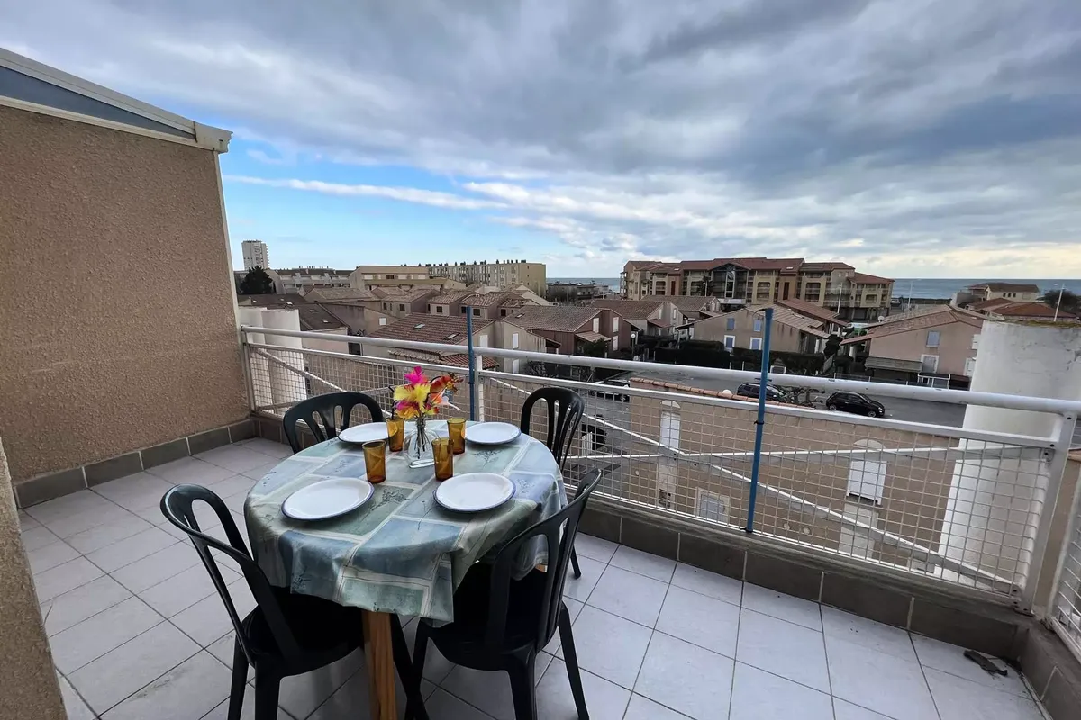 2 Pièces 5 Personnes