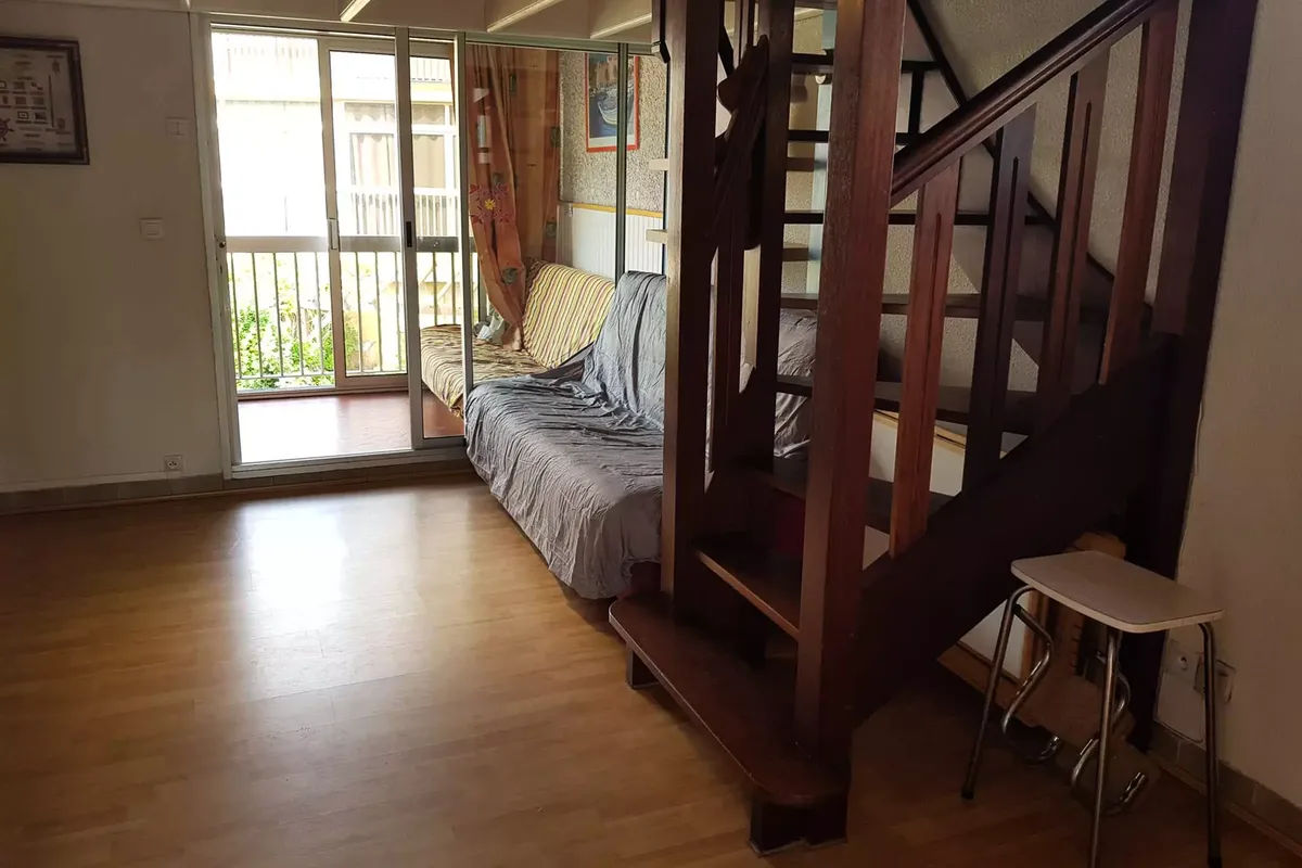 1 Pièce 4 Personnes