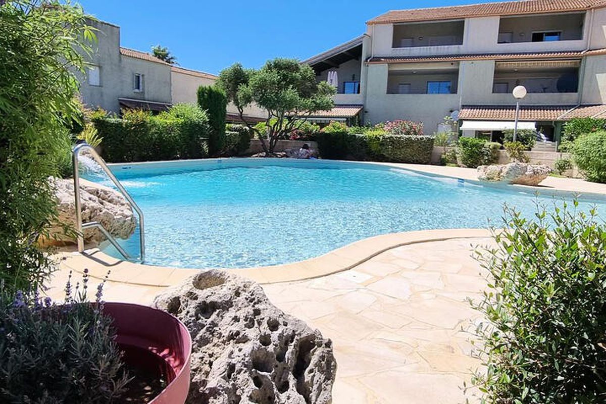 2 Pièces 6 Personnes