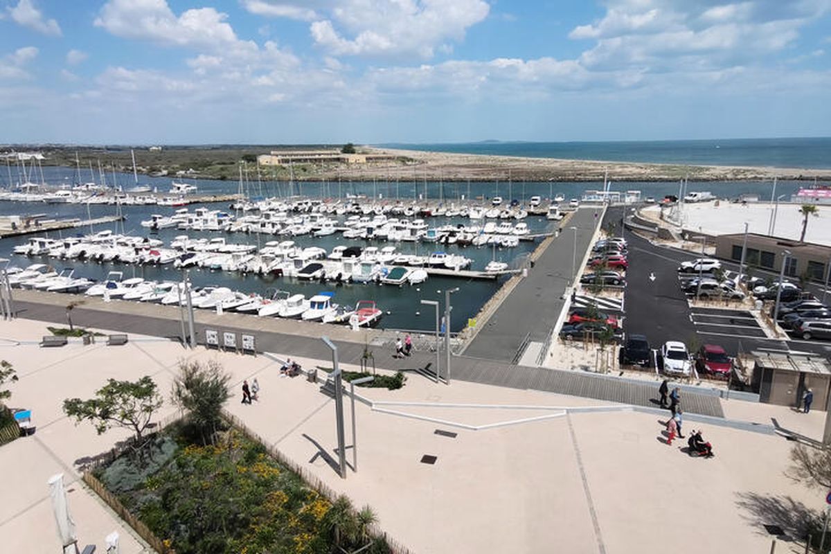 3 Pièces 6 Personnes