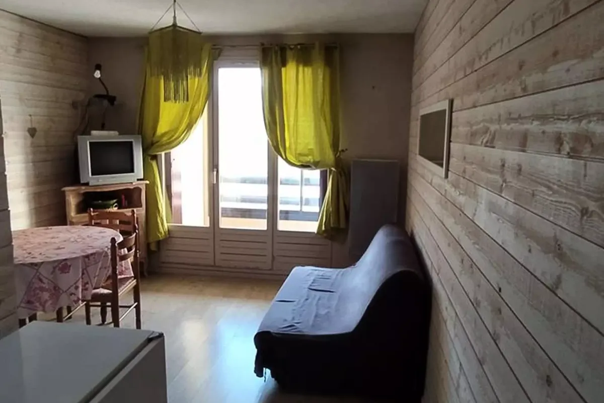 2 Pièces 4 Personnes