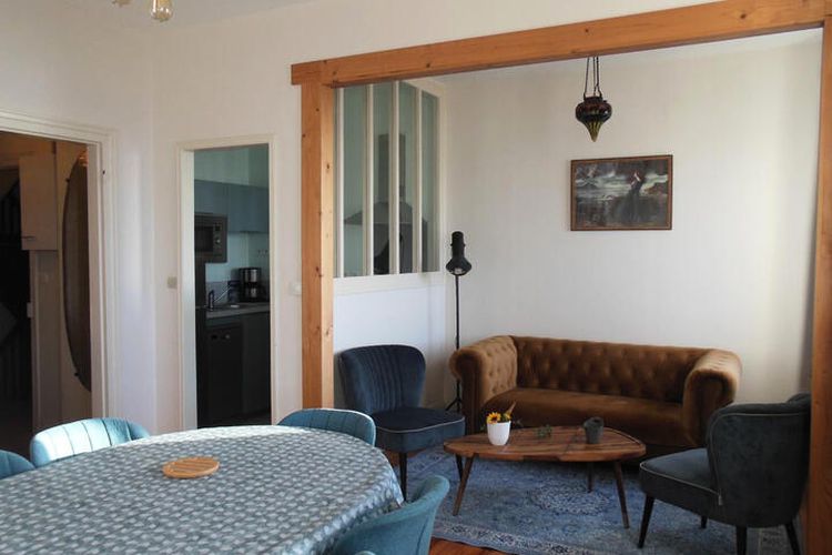 4 Pièces 8 Personnes