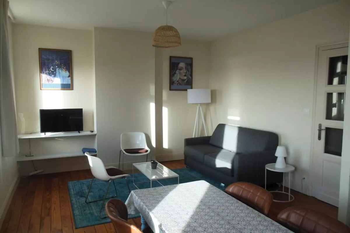 2 Pièces 4 Personnes