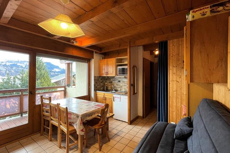 2 Pièces 4 Personnes