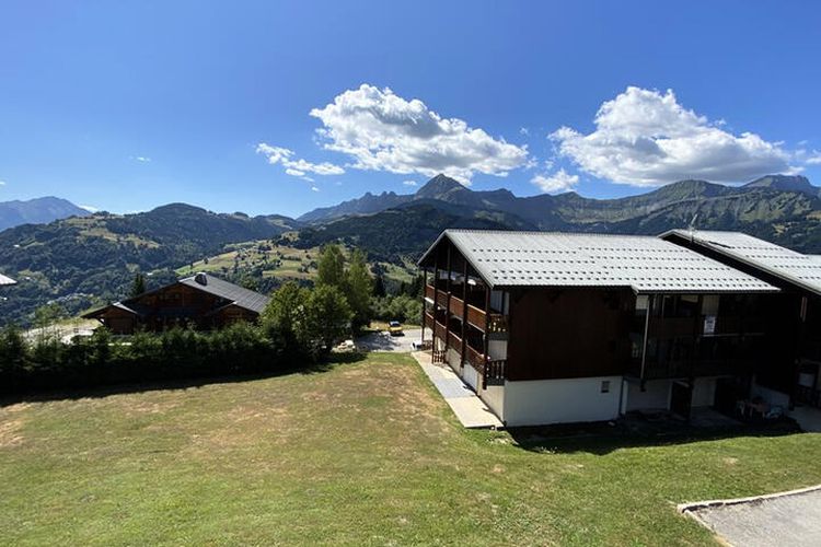 2 Pièces 4 Personnes